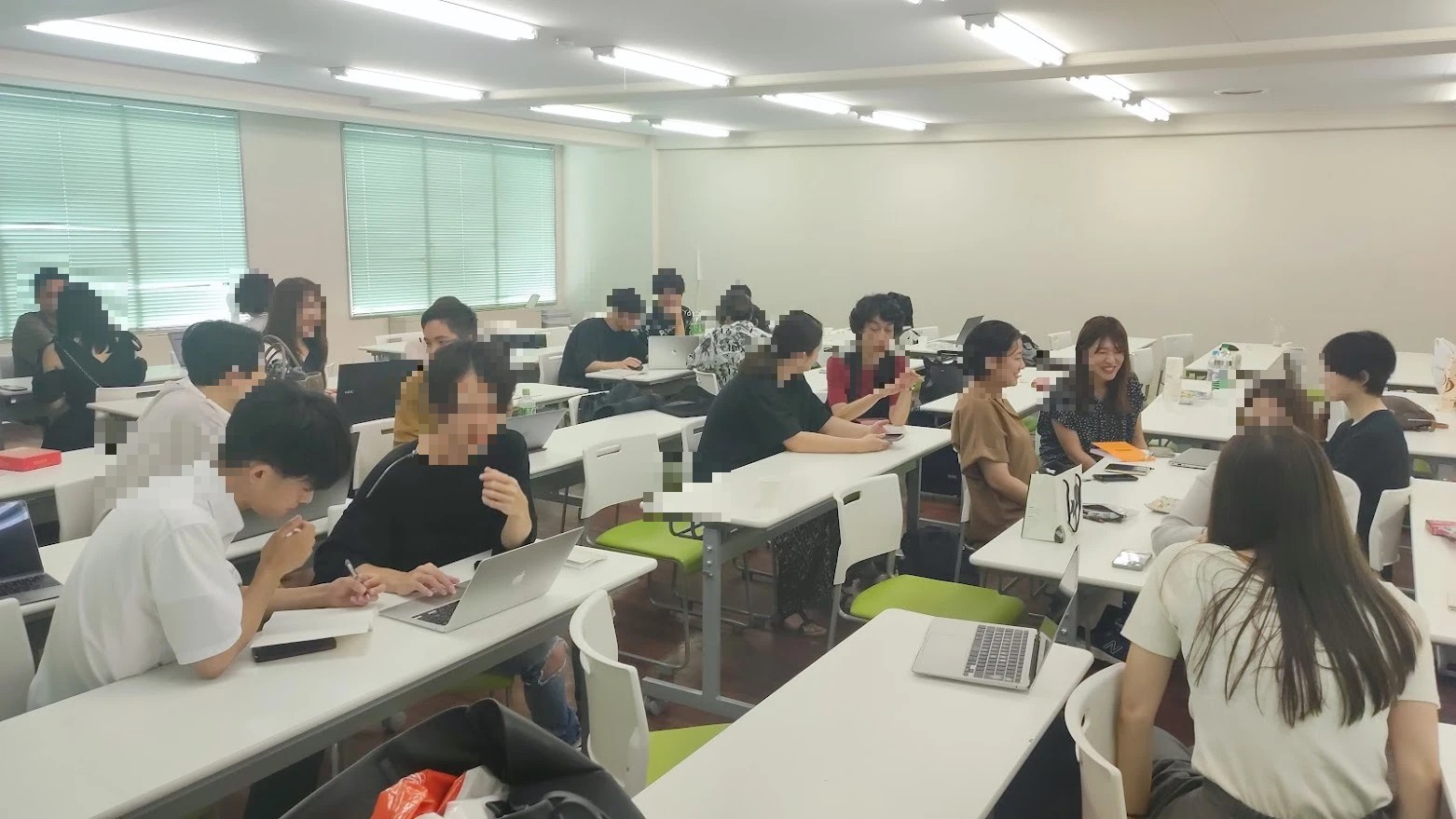 講座の様子（グループワーク）