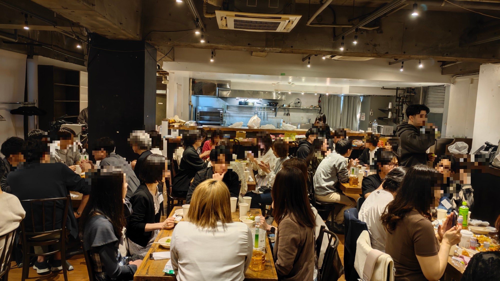受講生交流会（懇親会）の様子